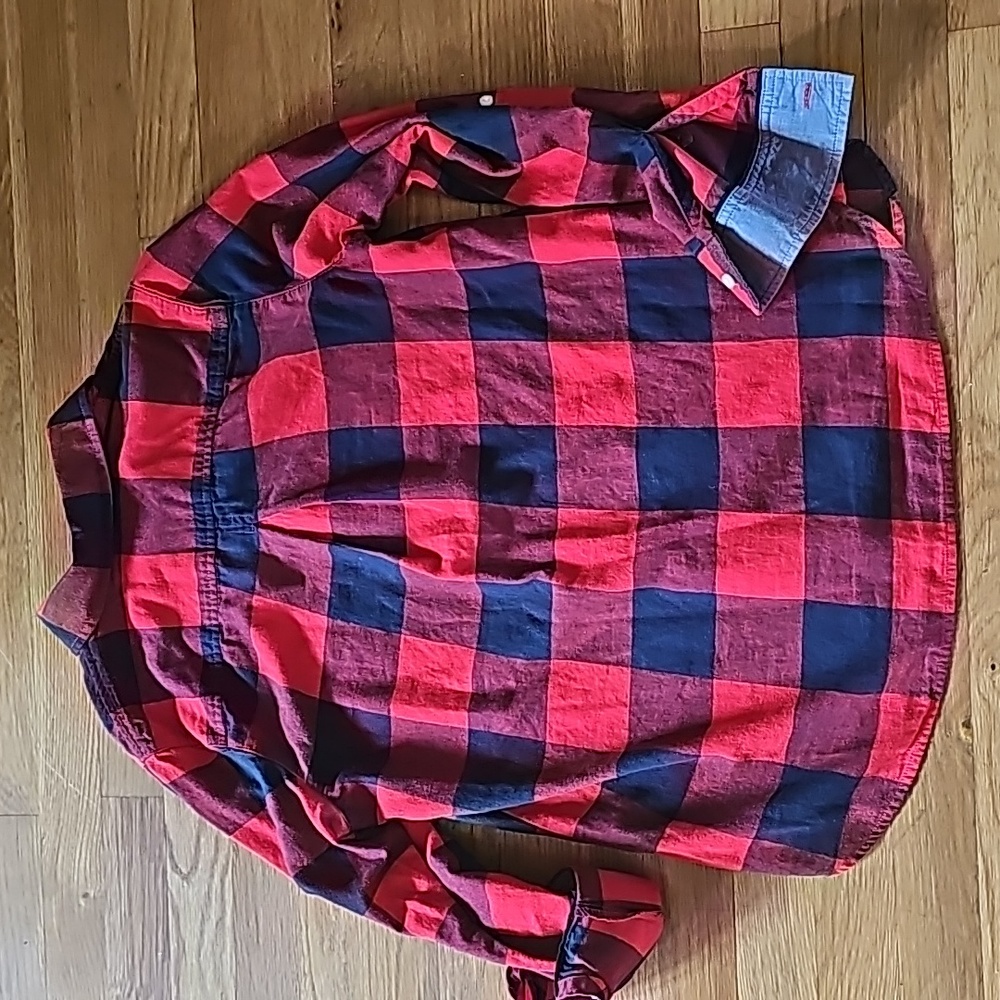 Tommy Hilfiger Red Plaid Flannel Shirt Long Sleeves Women's Size Medium - Picture 4 of 14
